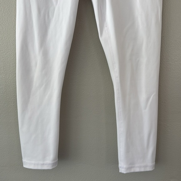 Athleta Elation Capri - White - XS. 2 - Picture 3 of 7